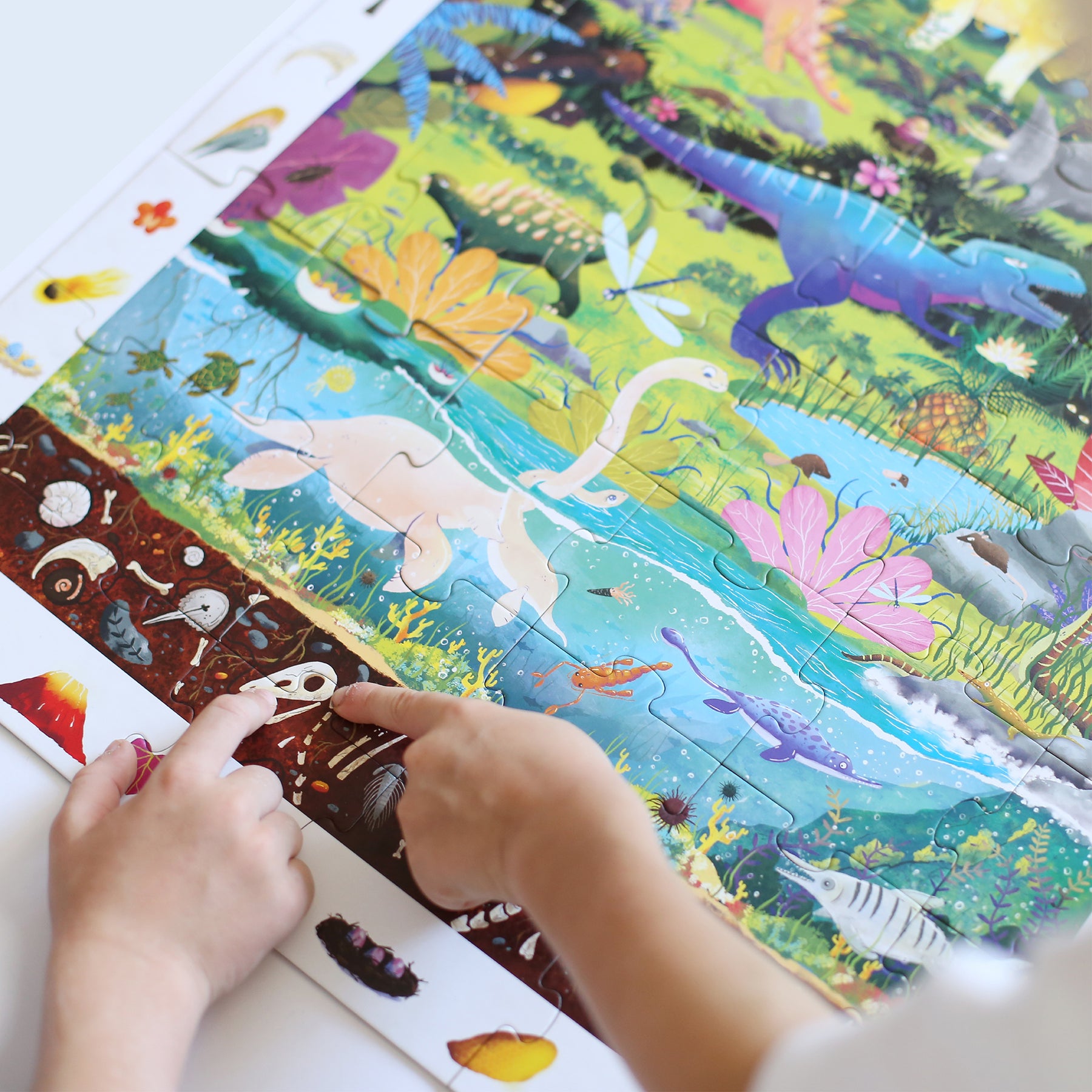 PUZZLE DE OBSERVAÇÃO 60 PCS - DINOSAUROS