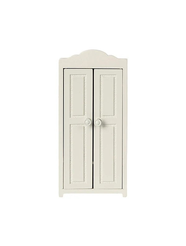 MOUSE WOODEN CLOSET