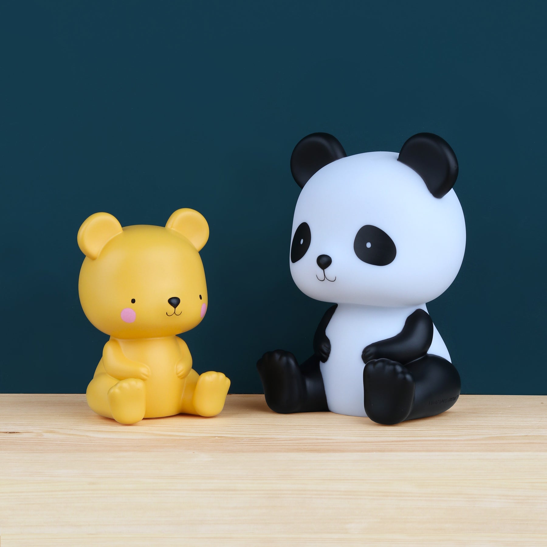 CANDEEIRO PEQUENO PANDA