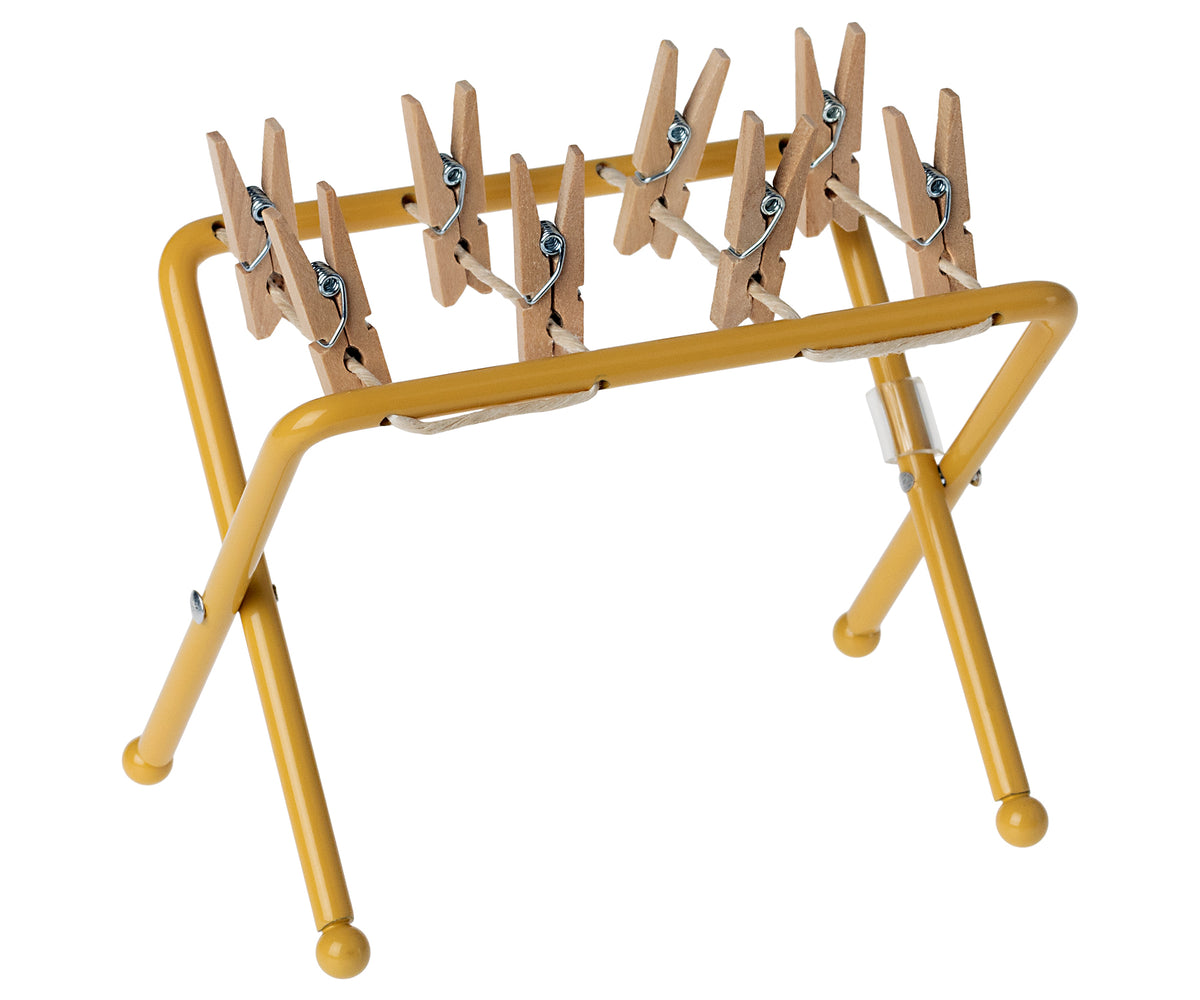 DRYING RACK WITH PEGS